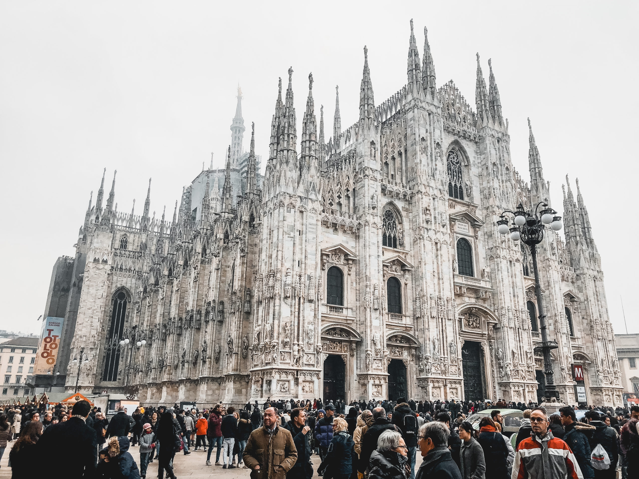 Katedra Duamo w Mediolanie, spędź weekend we Włoszech