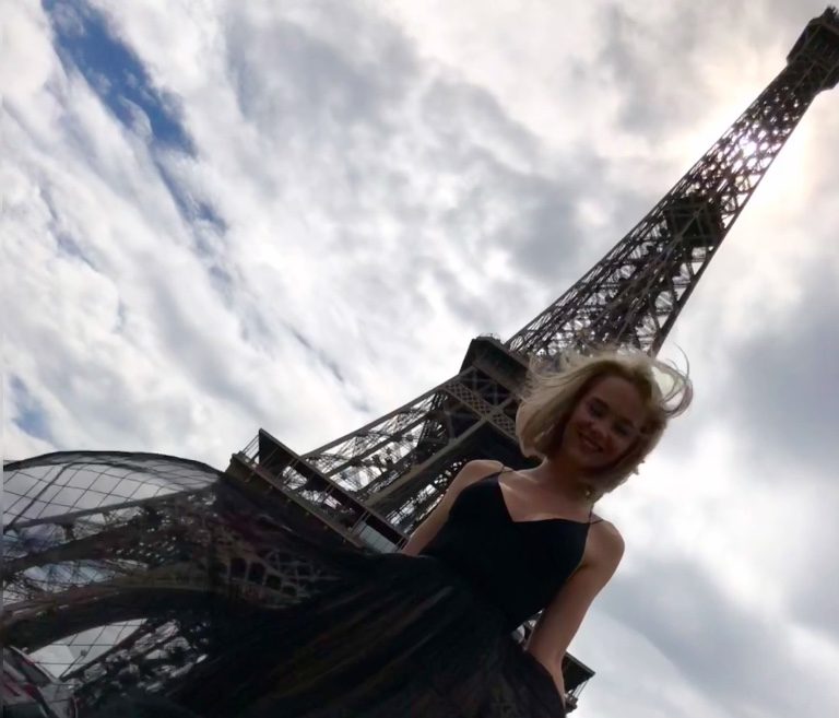 wieża Eiffla w Paryżu